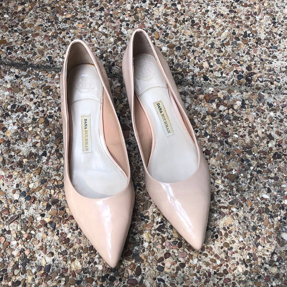 Dana Buchman Heels